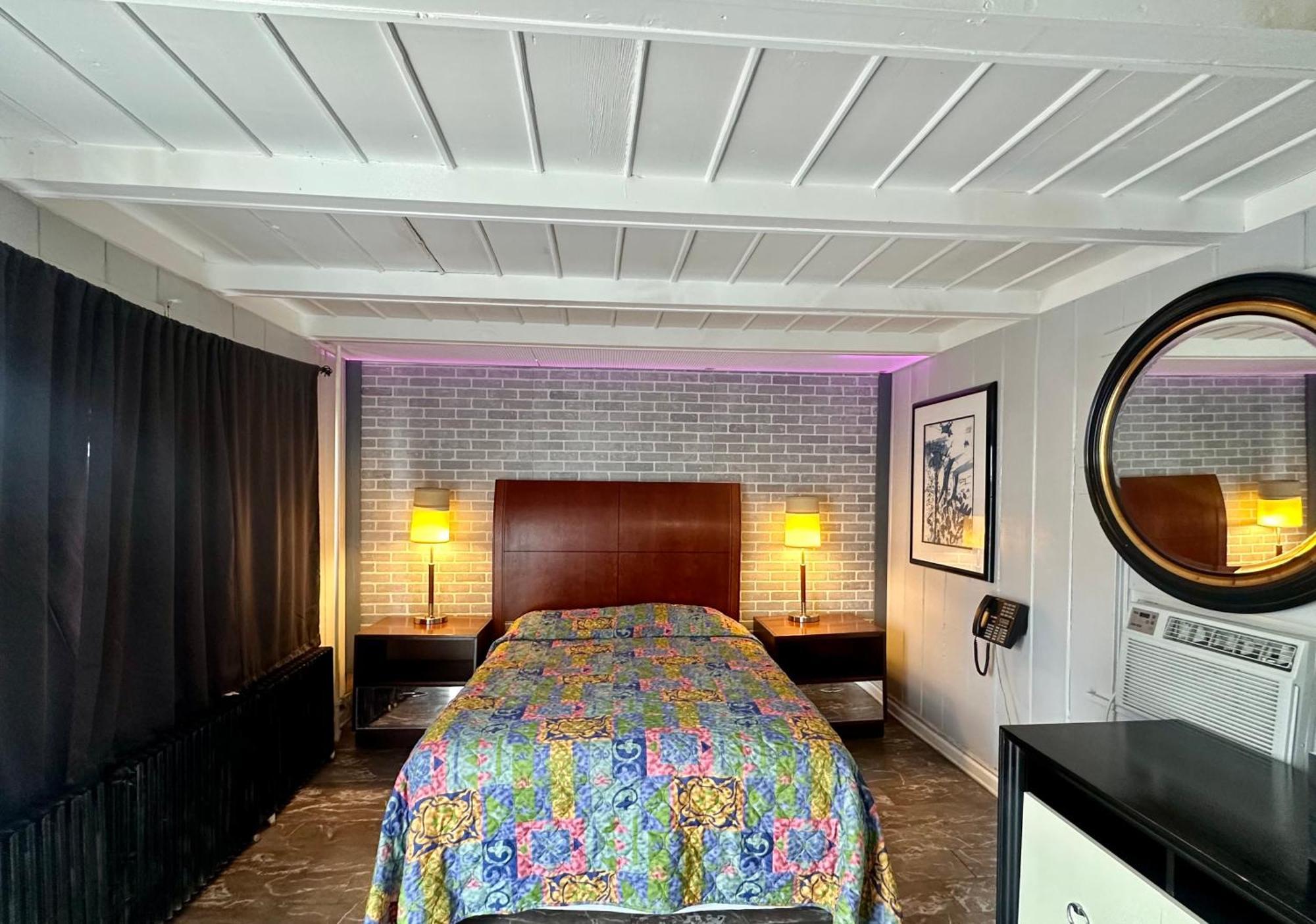 By Oyo O'hare Airport Chicago Hotel Des Plaines
