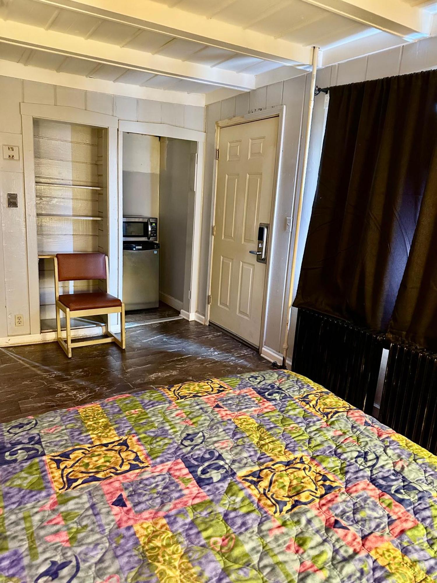 By Oyo O'hare Airport Chicago Hotel 2*